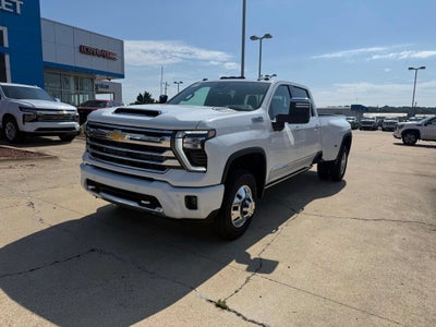 2026 Chevrolet Silverado 3500 HD High Country DRW