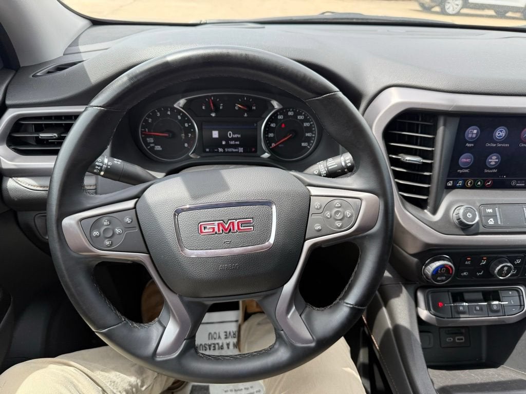 2023 GMC Acadia AT4