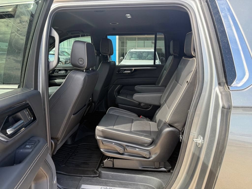 2025 GMC Yukon XL Elevation