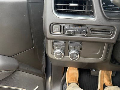 2022 GMC Yukon AT4