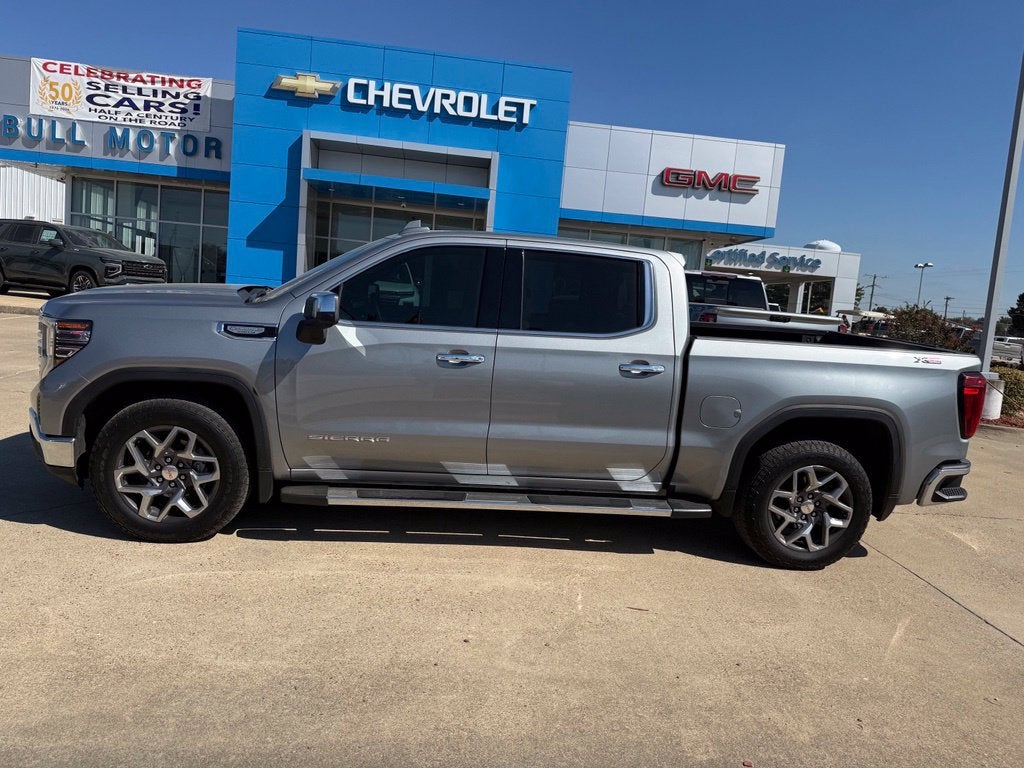 2023 GMC Sierra 1500 SLT