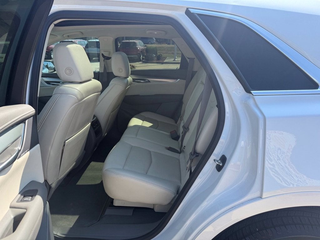 2021 Cadillac XT5 FWD Premium Luxury