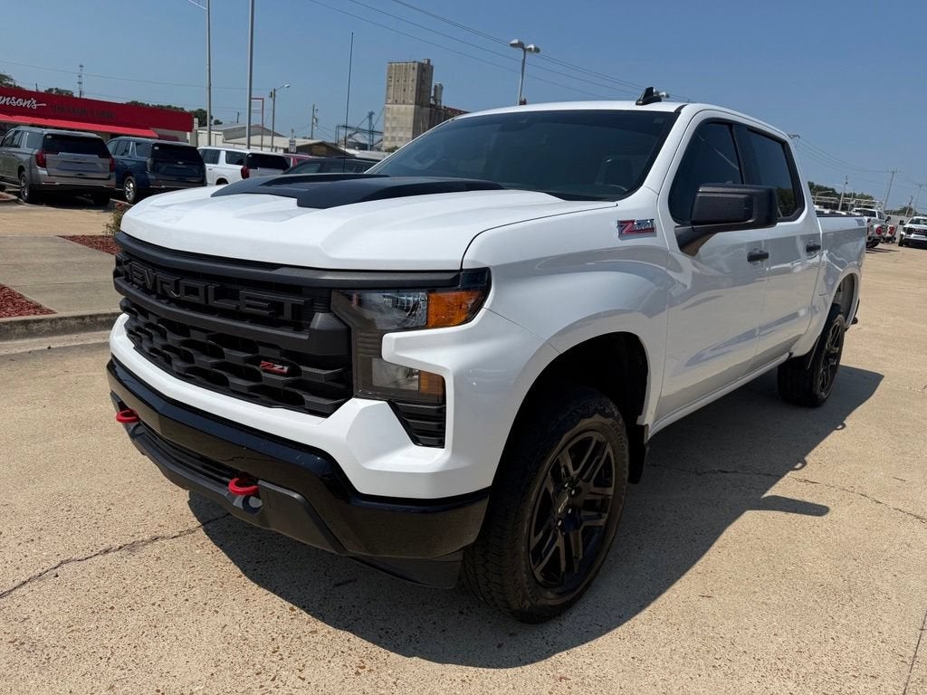 2024 Chevrolet Silverado 1500 Custom Trail Boss