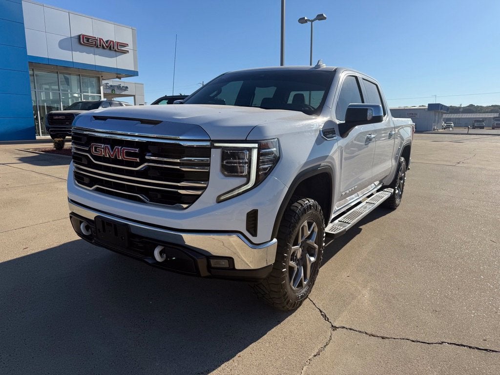 2023 GMC Sierra 1500 SLT