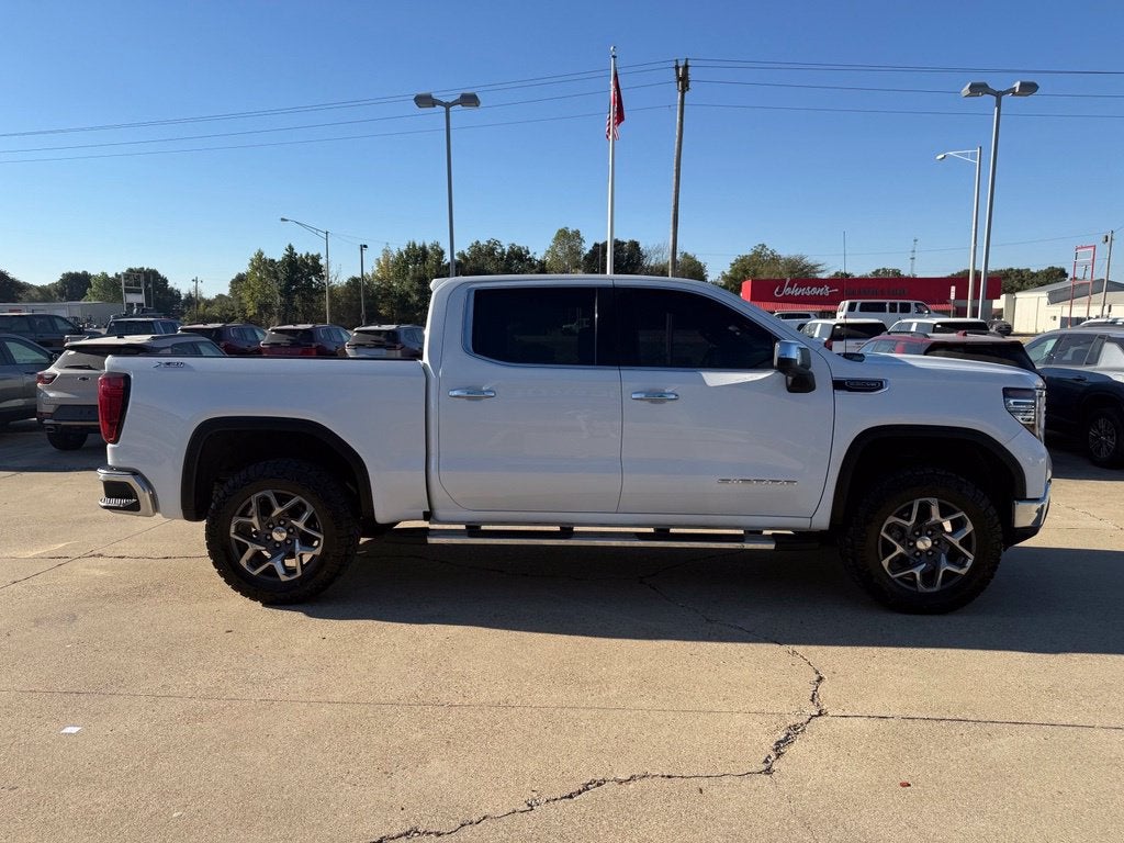 2023 GMC Sierra 1500 SLT