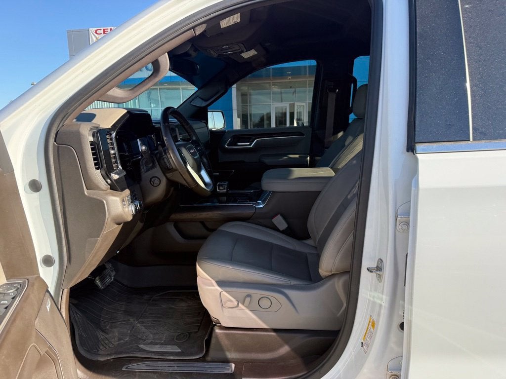 2023 GMC Sierra 1500 SLT
